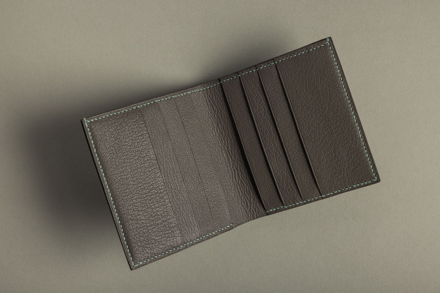 Flap wallet (gray)