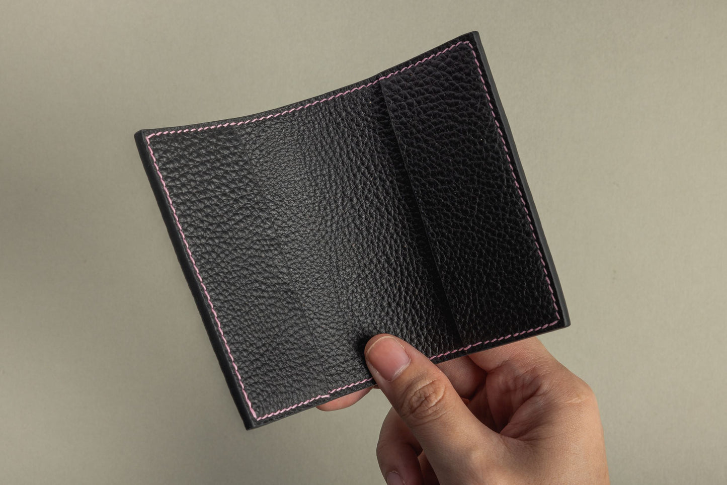 Flap Cardholder (black)