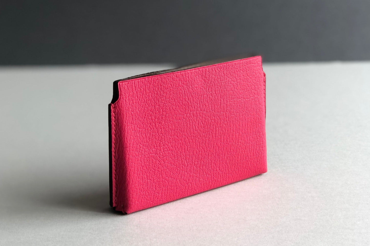 Card pouch (magenta)