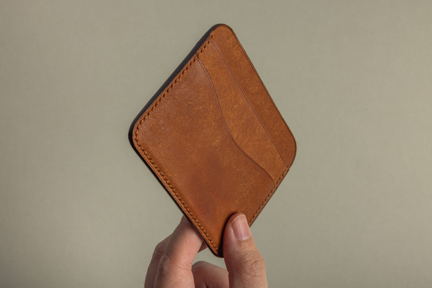 Rounded cardholder 3CC (brown)