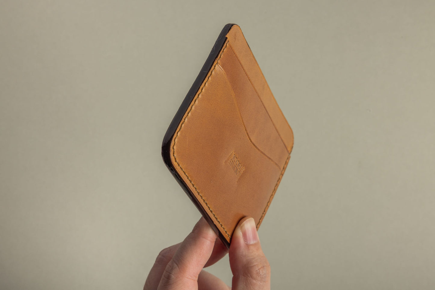 Rounded cardholder 3CC (natural brown)