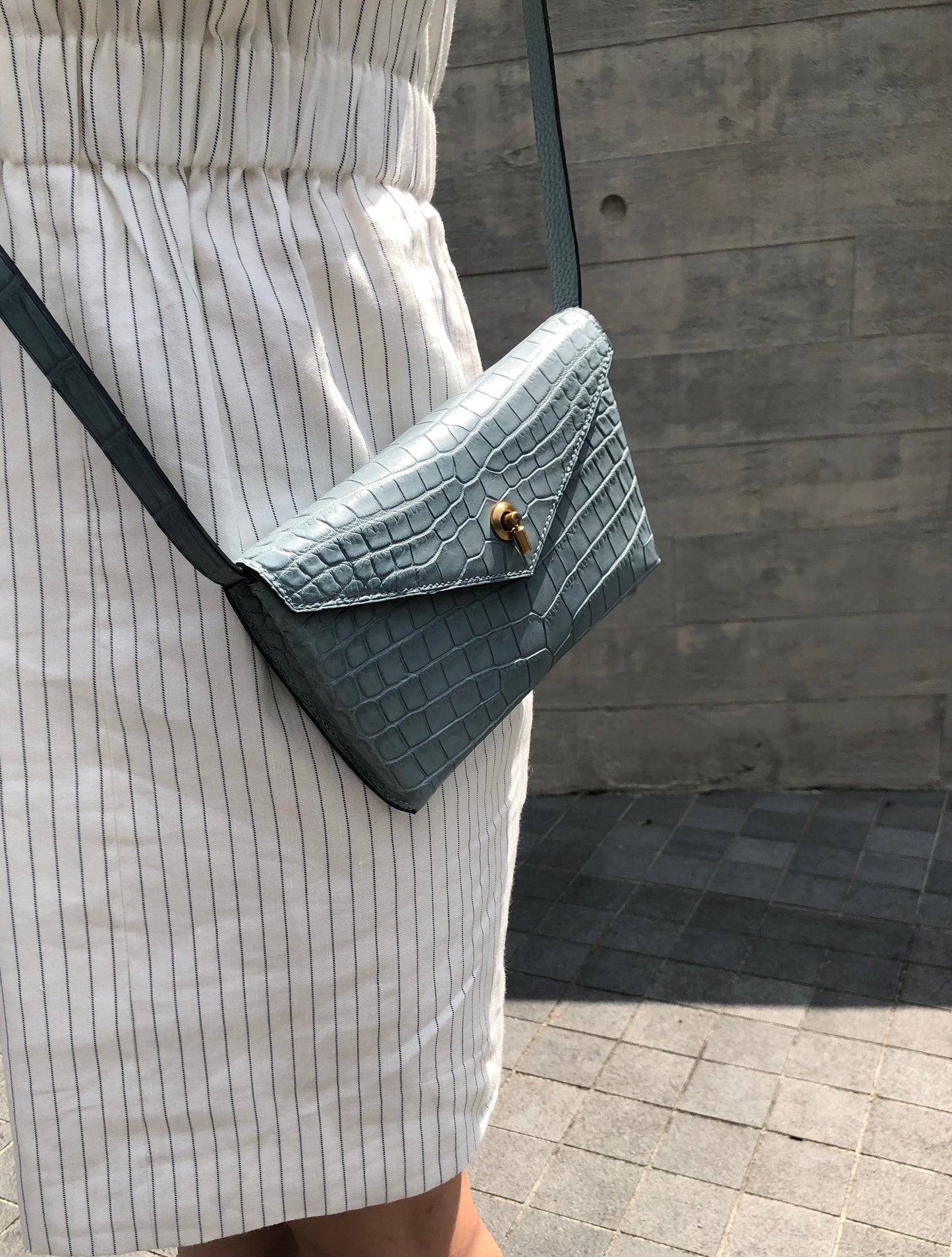 Crocodile clutch bag (light blue)